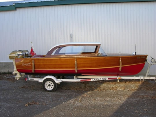 Peterborough Canoe Company - LadyBen Classic Wooden Boats 