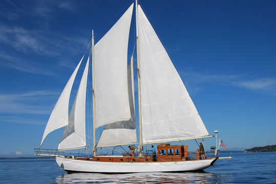 Staysail-Schooner - LadyBen Classic Wooden Boats for Sale